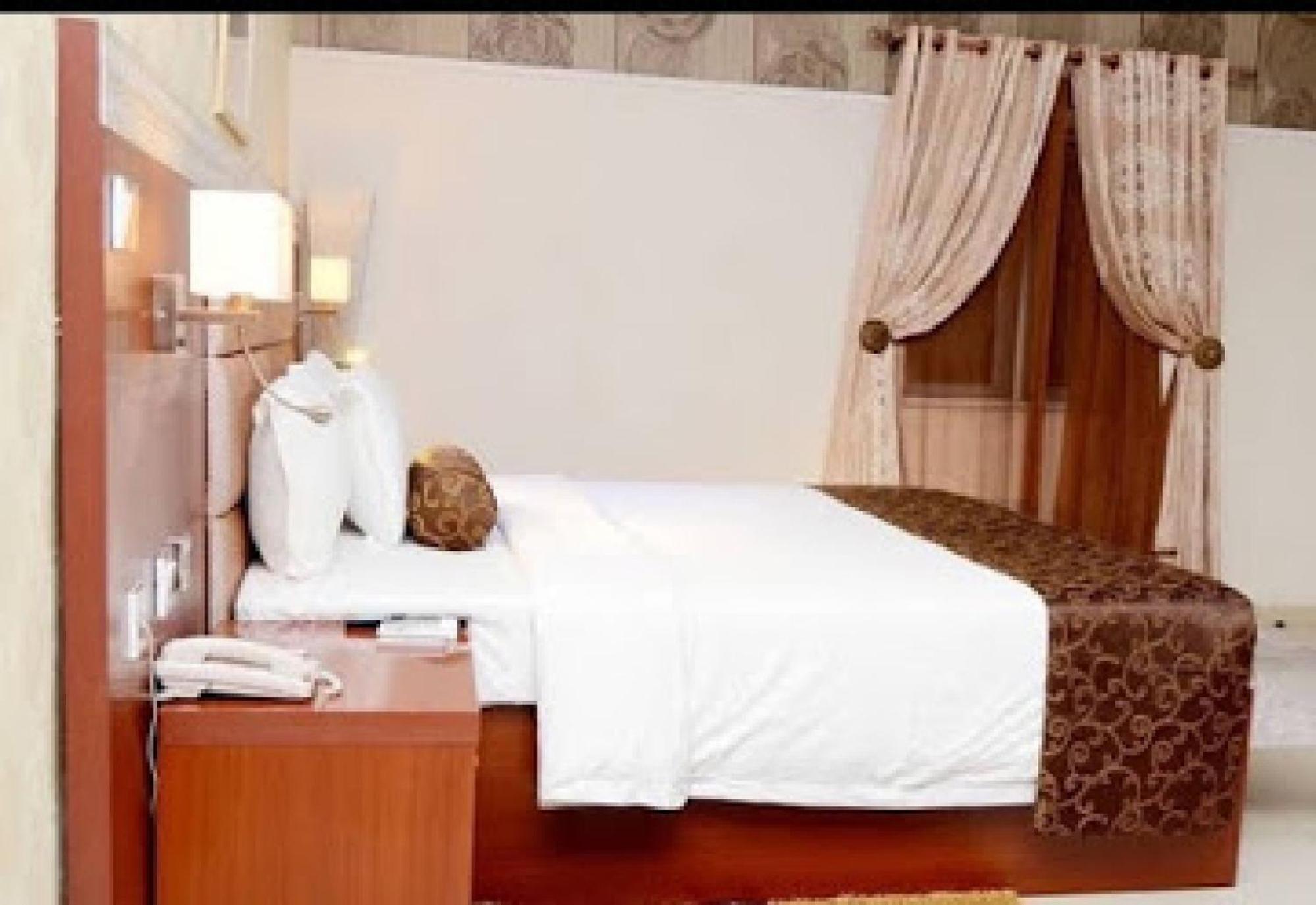 Room In Lodge - Nippon Grand Hotels Jabi Εξωτερικό φωτογραφία